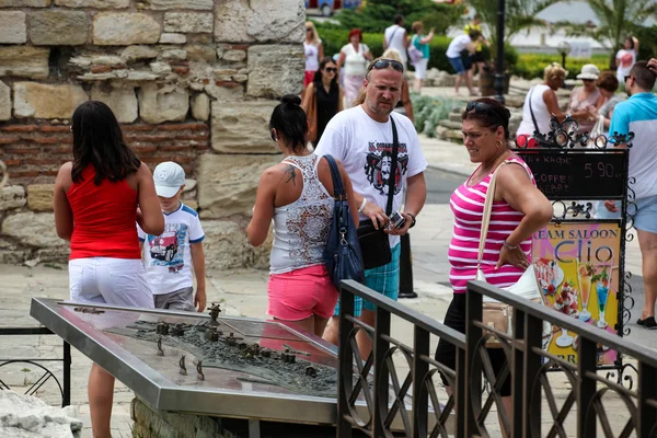 Uitzicht op de stad Oude Nessebar en de zee, Bulgarije — Stockfoto