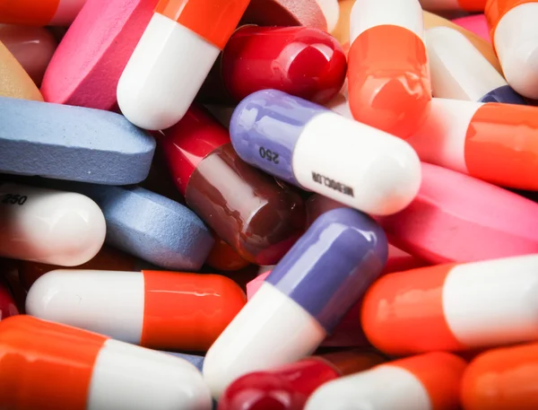 Pills and capsules — Stock Photo, Image