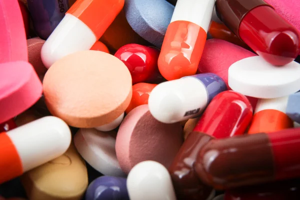 Tabletter och kapslar — Stockfoto