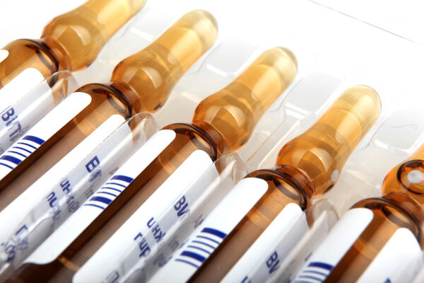 Медикаментозные флаконы
