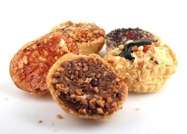 Beyaz bir arka plan üzerinde izole kek