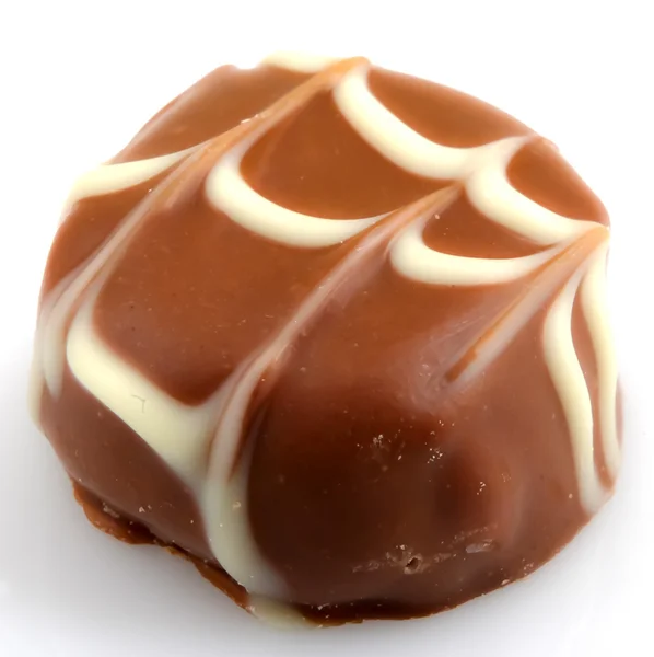 Trufas de chocolate isoladas em fundo branco — Fotografia de Stock