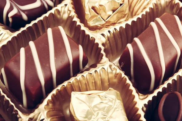 Lahodné čokoládové pralinky — Stock fotografie