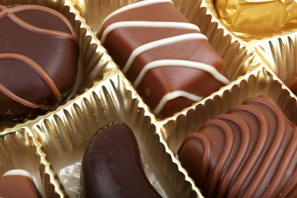 Lahodné čokoládové pralinky — Stock fotografie