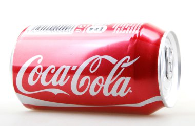 Aytos, Bulgaristan - 25 Ocak 2014: coca-cola şişesi izole