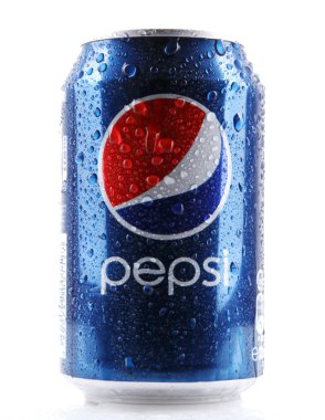 Aytos, Bulgaristan - februari 01, 2014: beyaz bac izole pepsi