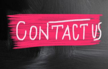 bir kara tahta üzerinde tebeşir ile el yazısı bize ulaşın