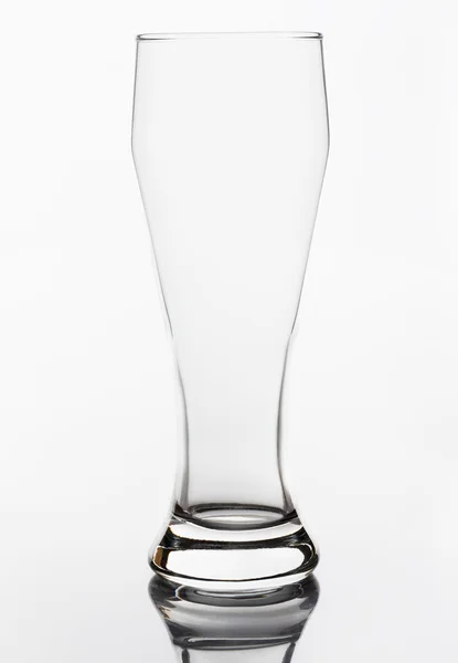 Leeg bierglas — Stockfoto