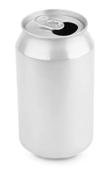 Lata de soda de aluminio abierta aislada en blanco — Foto de Stock