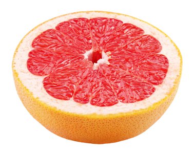 Yarısı greyfurt turunçgillerinin ön görüntüsü beyaz arka planda kırpma yolu ile izole edilmiş. Tam alan derinliği.