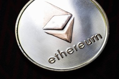 ethereum eth crypto para birimi ışık geçişi.