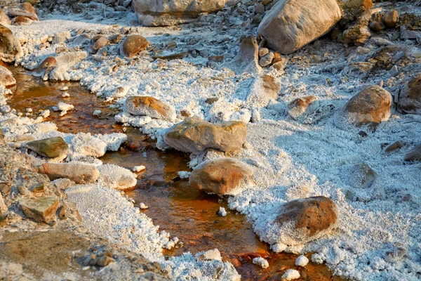 Flusso salato vicino a Lopatari — Foto Stock