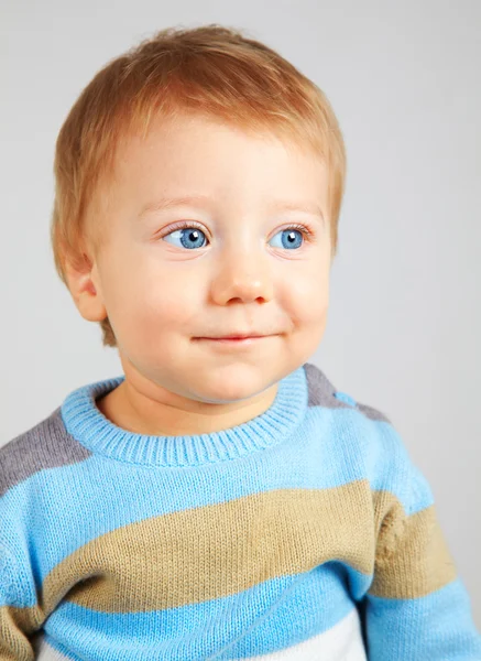 Blonde babyjongen — Stockfoto