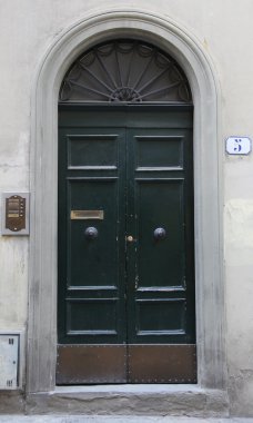İtalya eski bir ahşap kapı