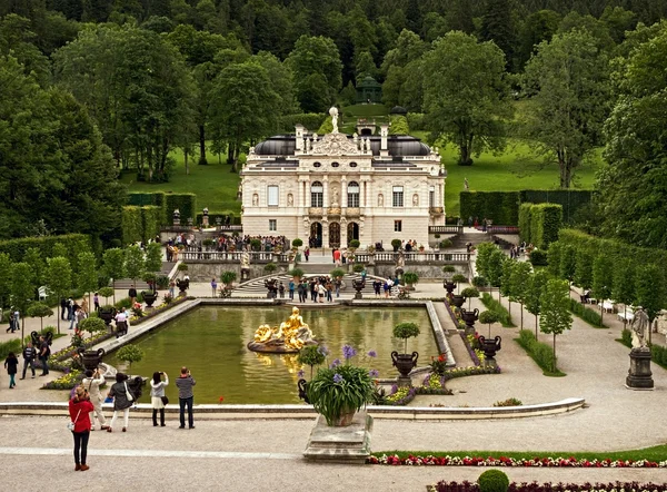Det vackra slottet linderhof. Bayern Stockbild