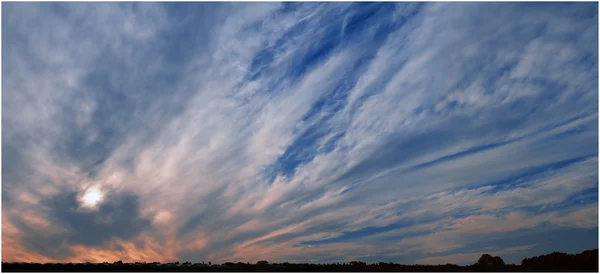 Tramonto nel paese — Foto Stock