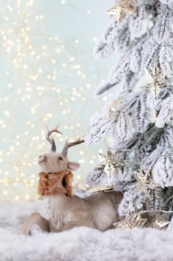 Noel ve yeni yıl rahat dekorasyonu, bokeh arkaplan.