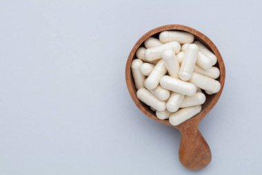 Homeopatik hap takviyesi. Alternatif tıp. Vitamin kapsülleri.