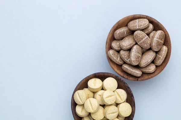 Vitamin Pilulka Tableta Minerální Doplněk Bylinný Prášek Přírodní Byliny Lékařském — Stock fotografie
