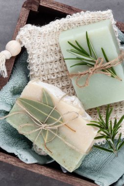 Doğal el yapımı sabun. Bitki özlü organik sabunlar..