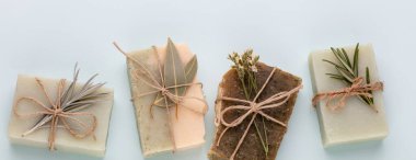 Doğal el yapımı sabun. Bitki özlü organik sabunlar..