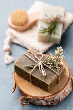 Doğal el yapımı sabun. Bitki özlü organik sabunlar..