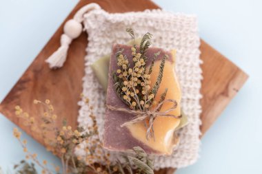 Doğal el yapımı sabun. Bitki özlü organik sabunlar..