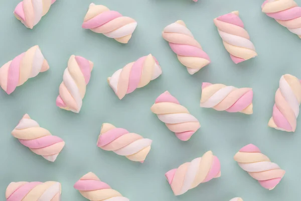 Barevné Marshmallows Pastelovém Pozadí Tvůrčí Strukturovaný Vzor — Stock fotografie