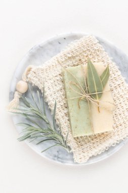 Doğal el yapımı sabun. Bitki özlü organik sabunlar..