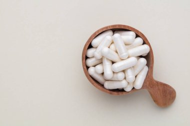 Homeopatik hap takviyesi. Alternatif tıp. Vitamin kapsülleri.