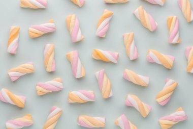 Renkli marşmelov arka planı. Üst Manzara. Düz yatıyordu.