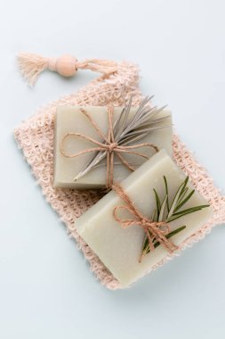 Doğal el yapımı sabun. Bitki özlü organik sabunlar..