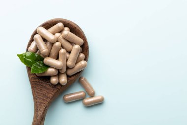 Alternatif tıp. Bitkisel kapsül, Besleyici Ek.