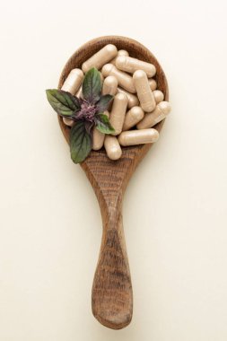 Alternatif tıp. Bitki kapsülü, Besleyici Ek.