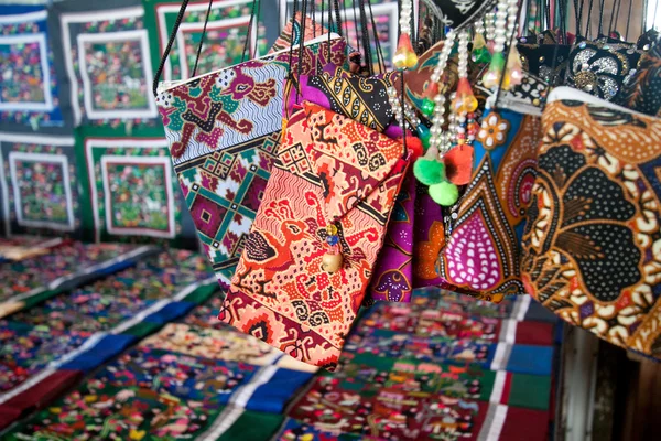 Handgefertigte ethnische Sticktaschen — Stockfoto