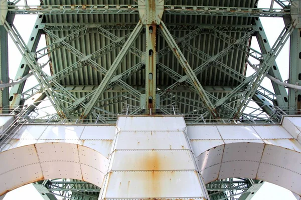 Onder Brug Uitzicht Van Bouw Tot Nachts Opnamen — Stockfoto