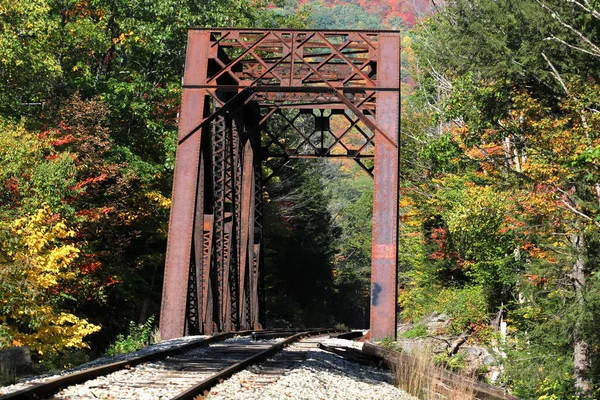 Rusty Old Train Bridge Fall Sunny Day — Foto de Stock