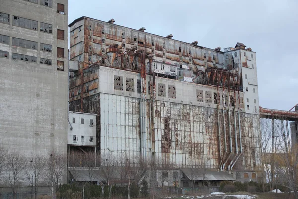 Old Abandoned Factory Storage Buildings Found Port Side — Stok fotoğraf