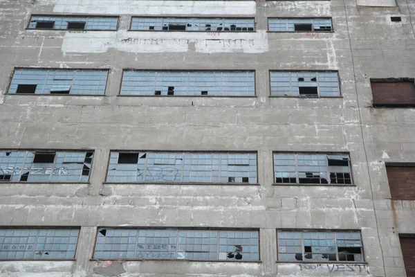 Old Abandoned Factory Storage Buildings Found Port Side — Stok fotoğraf