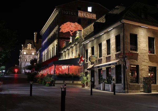 Widok Ulicy Old Montreal Dzielnicy Kanadzie Nocy — Zdjęcie stockowe