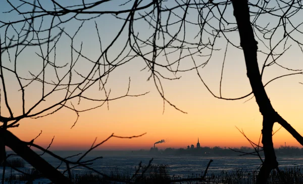 Téli naplemente Nikolo Medvedsky kolostor — Stock Fotó