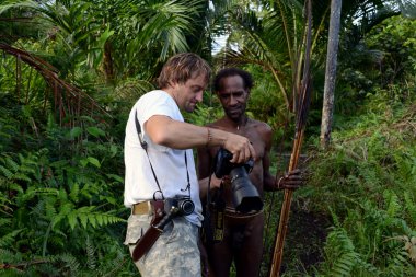 fotoğrafçı ve Papua 