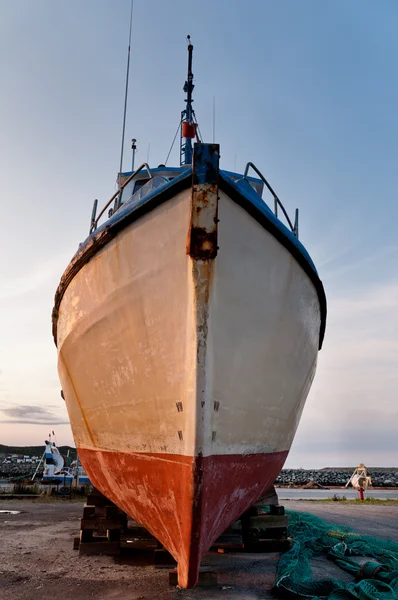 Fish trawler on land — Stock Photo, Image