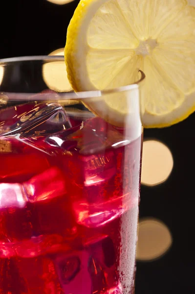 Campari cocktail i disco miljö — Stockfoto