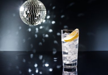 cin tonik veya tom collins