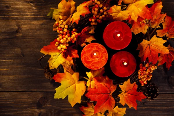 Осенние свечи — стоковое фото