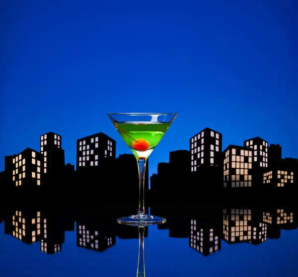 Metropolis elmalı martini — Stok fotoğraf