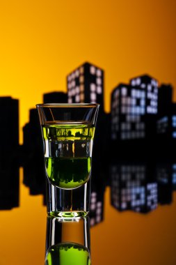 ABC cityscape ortamda ateş