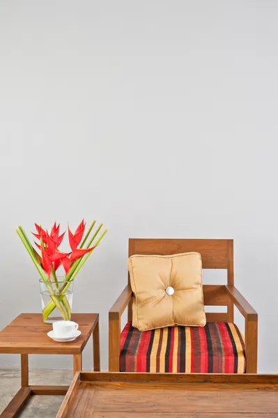 bej döşemeli koltuk