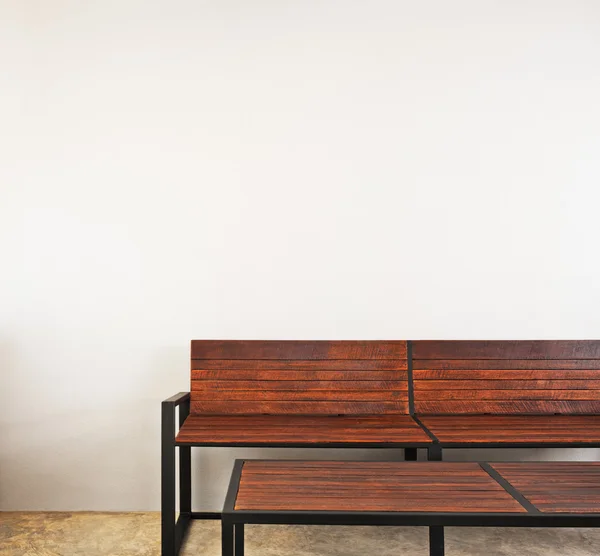 Bahçe tezgah olarak iç mobilya 